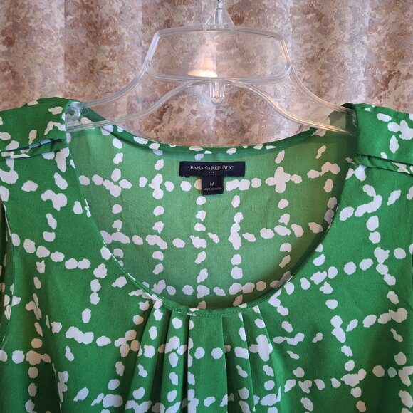 BR green sleeveless blouse size M - Picture 4 of 5